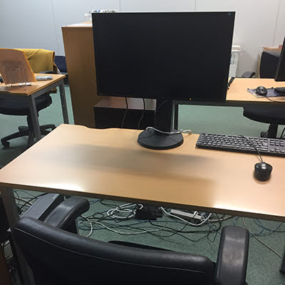 Students' Desks＆PCs